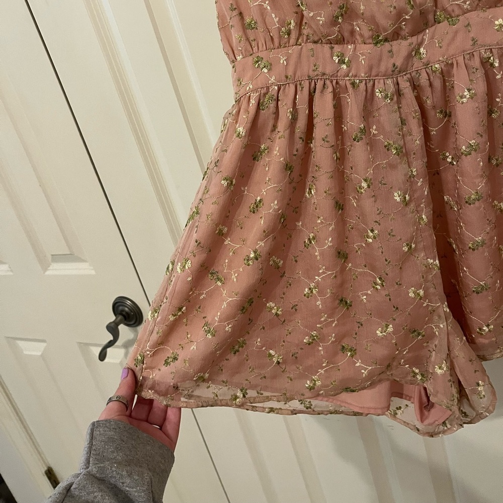 ENDLESS ROSE Romper - Picture 5 of 6